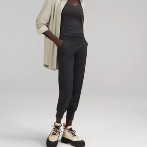 NWT! LULULEMON ALIGN HIGH RISE JOGGER SIZE 10!